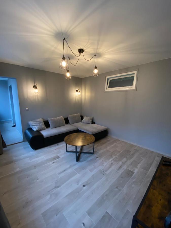 Apartament24-Just In Center 博莱斯瓦维茨 外观 照片